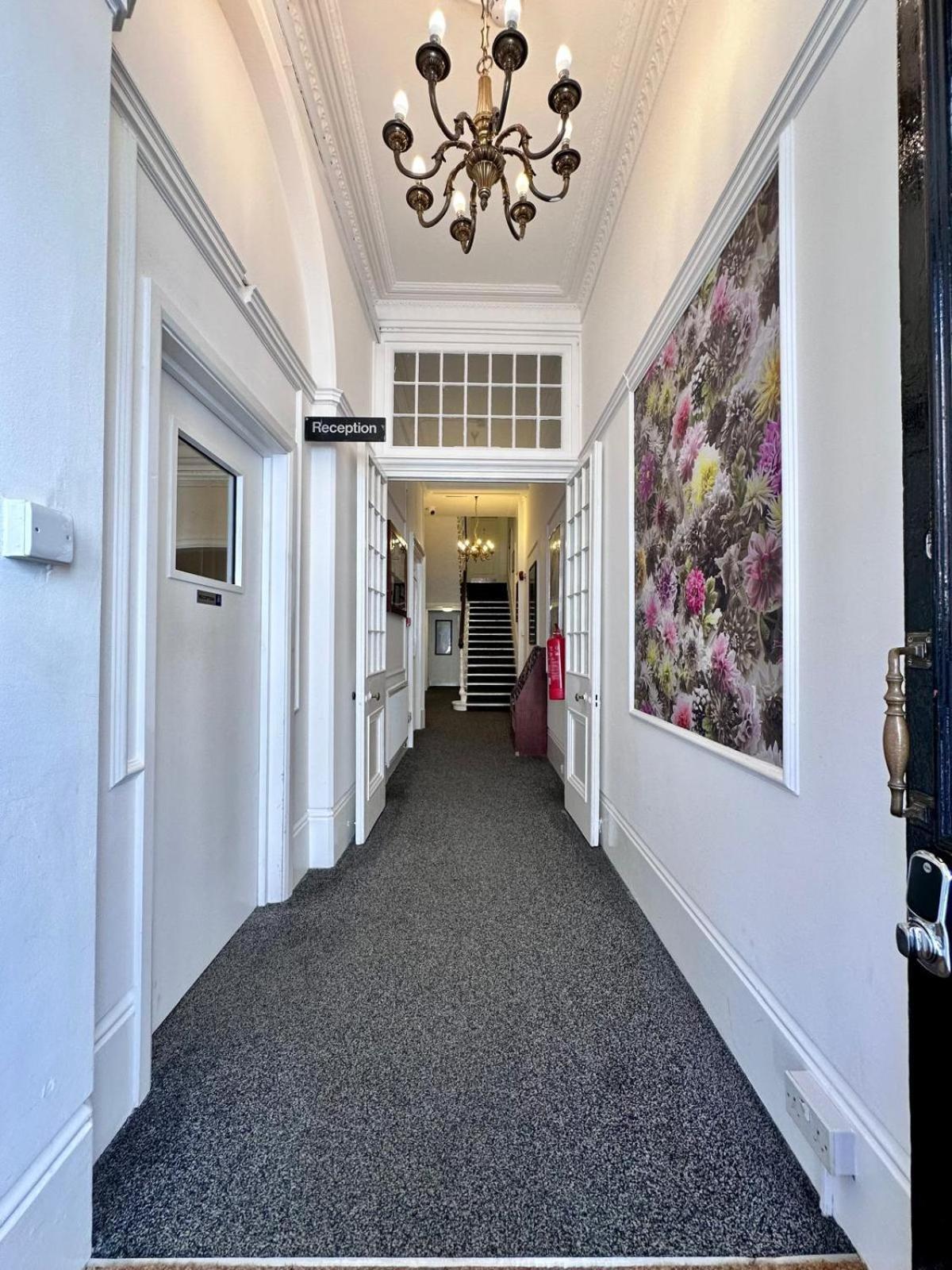 לונדון Acacia Hotel מראה חיצוני תמונה